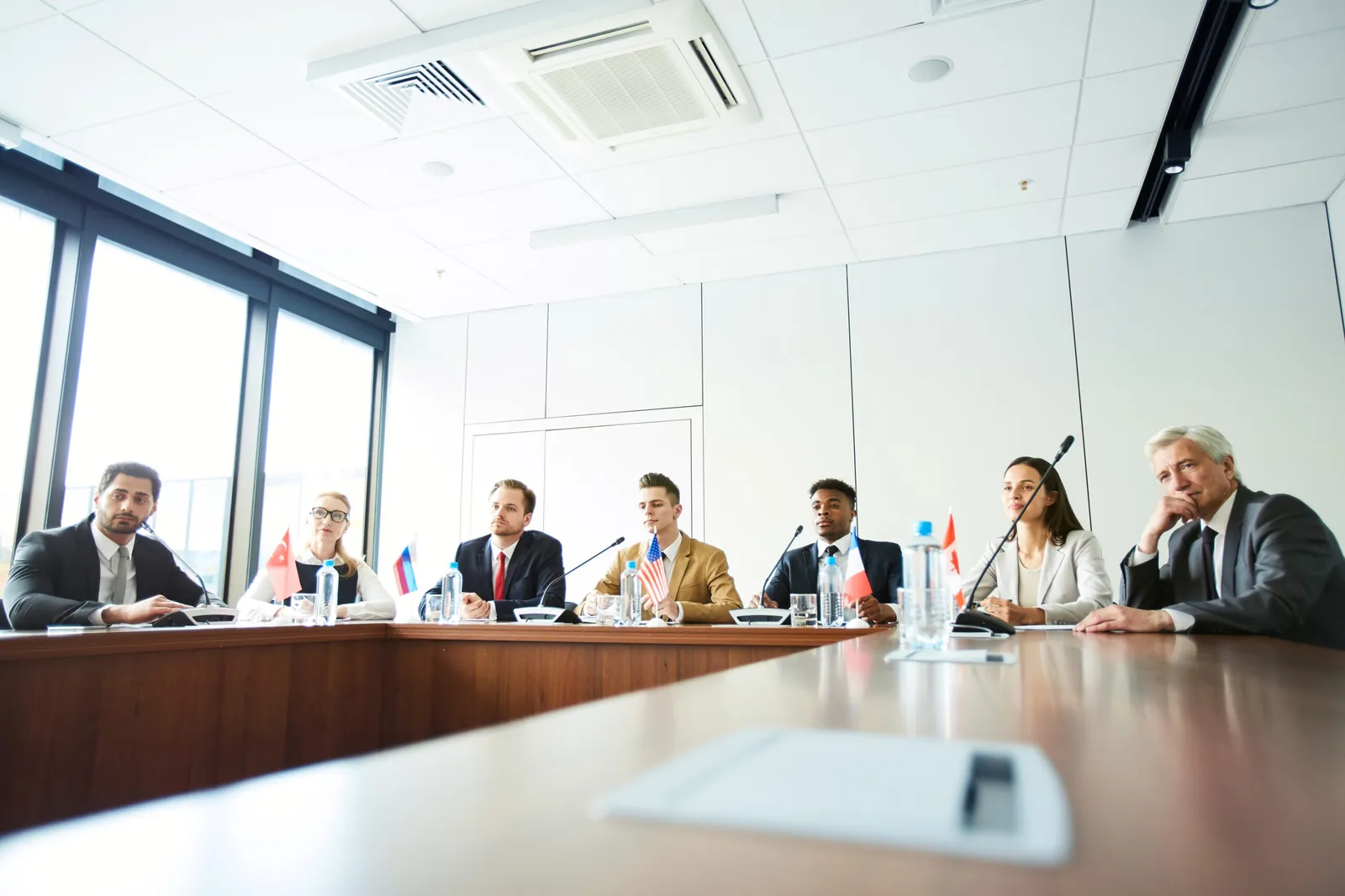 Salle attentive pendant une conférence